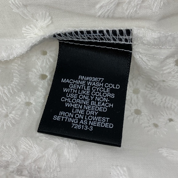 Liz Claiborne white top - Picture 7 of 9